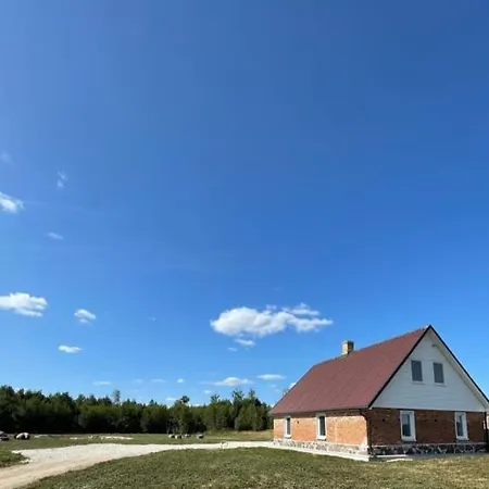 Sauna Ja Nelja Magamistoaga Kasemaee Puhketalu * Tealama