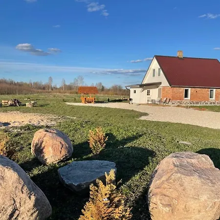 Sauna Ja Nelja Magamistoaga Kasemaee Puhketalu 別荘 *