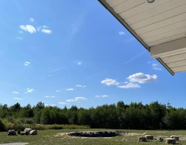 Sauna Ja Nelja Magamistoaga Kasemaee Puhketalu Tealama