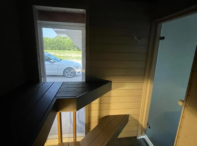 Sauna Ja Nelja Magamistoaga Kasemaee Puhketalu * Tealama